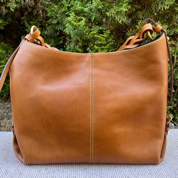 Dooney & Bourke Florentine Medium Leather Twist Sac Shoulder Bag in Natural - Picture 2 of 12